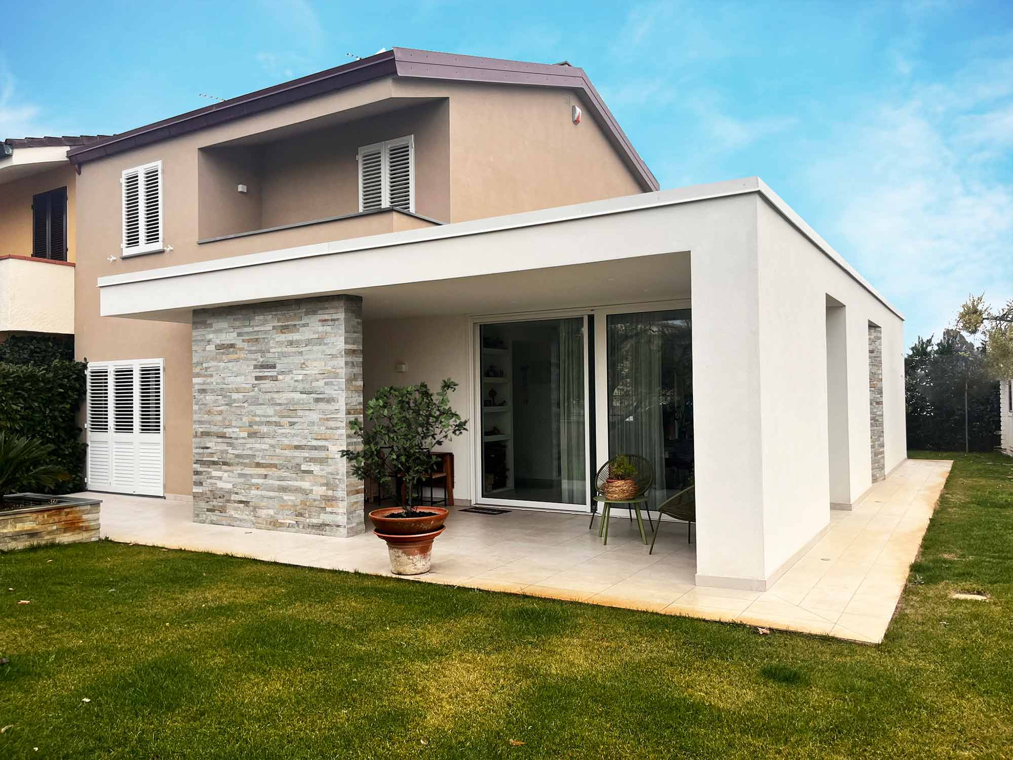 Ristrutturazione e ampliamento Casa G. Bientina (PI)